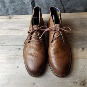 Cole Haan | Shoes | Cole Haan Pebbled Leather Lace Up Chukka  display picture 1